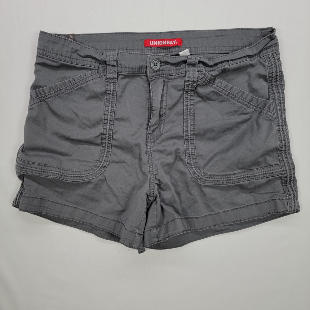UNIONBAY Women's Charcoal Cargo Shorts